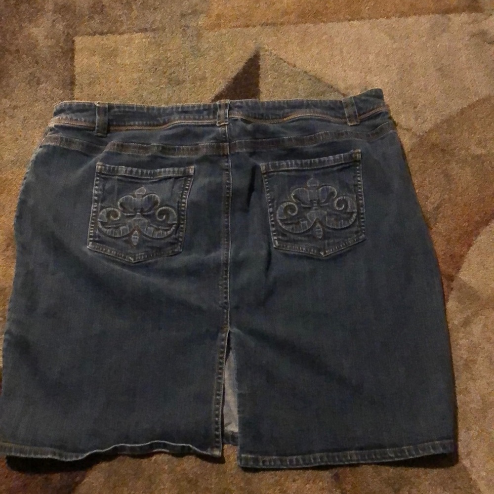 Plus size women’s skirt . Size 24